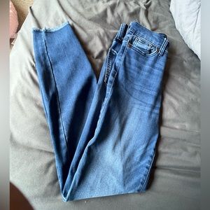 Kendal and Kylie jeans size 3
